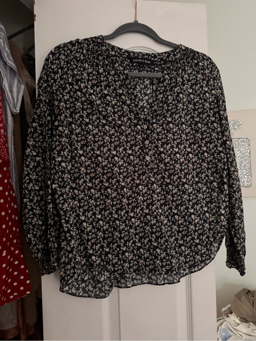 Veronica Beard Black Cream Floral V-Neck Long Sleeve Blouse